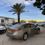 Renault Latitude 2.0 dci full