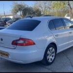 Skoda Superb 2.0 TDI full