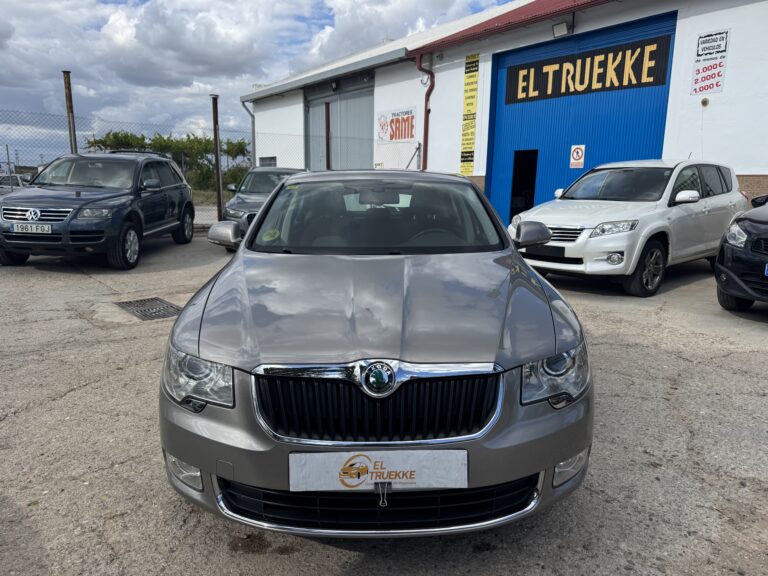 🚗 Skoda Superb 1.6 TDI 105cv Ambiente (2012) – 224.000 km – 1 Año de Garantía