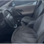 Renault Laguna 1.9 dCi 120cv del año 2002 con tan solo 190.000 km. full